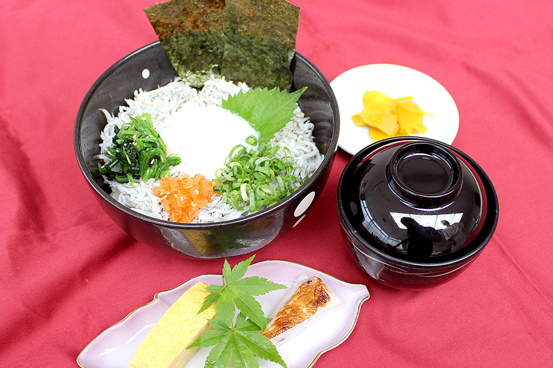 しらす丼